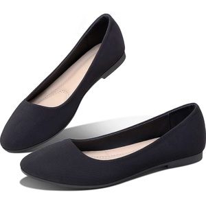Round toe Women’s flats 🖤
